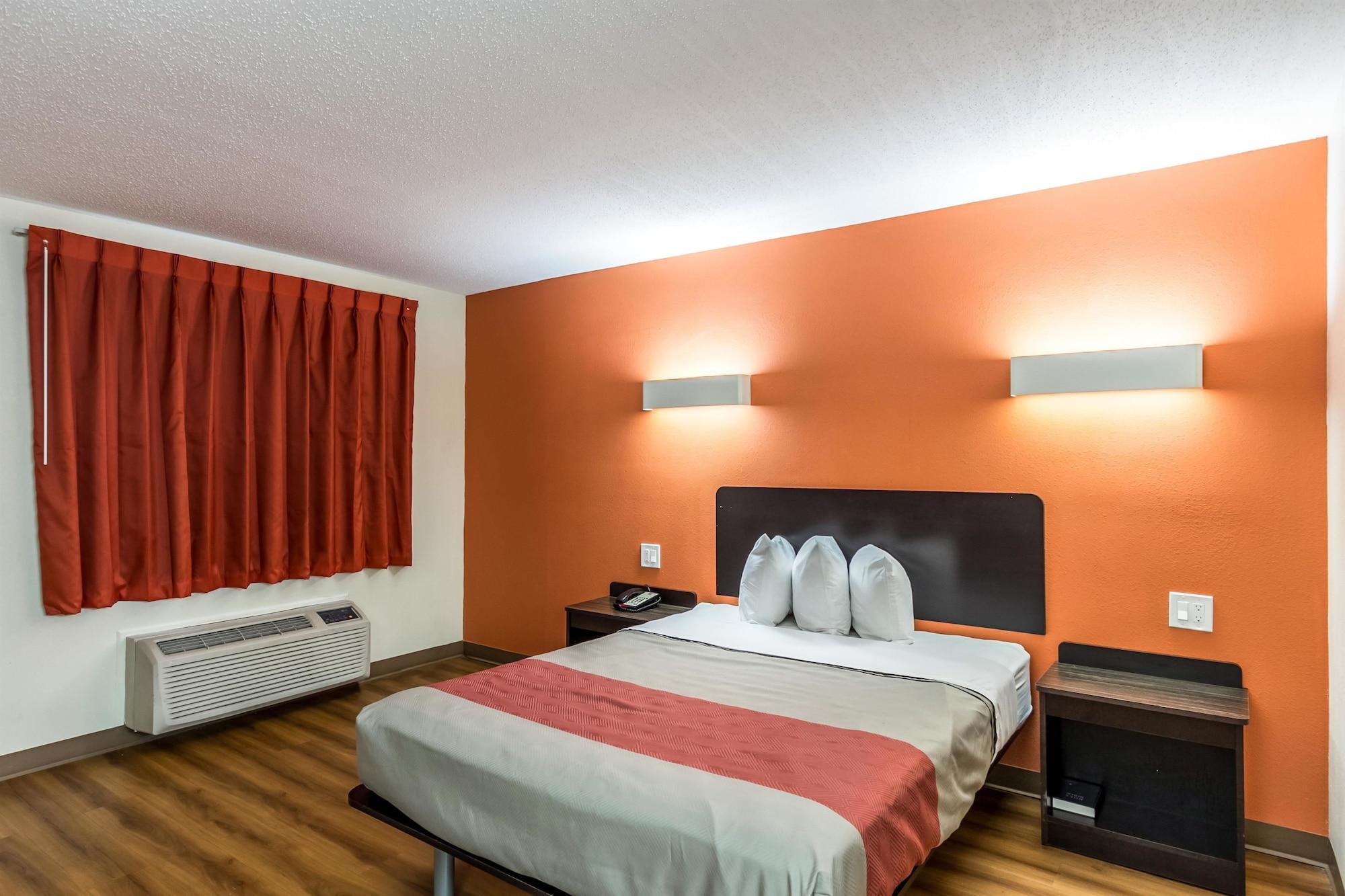 Motel 6 Нью-Брансуик Экстерьер фото