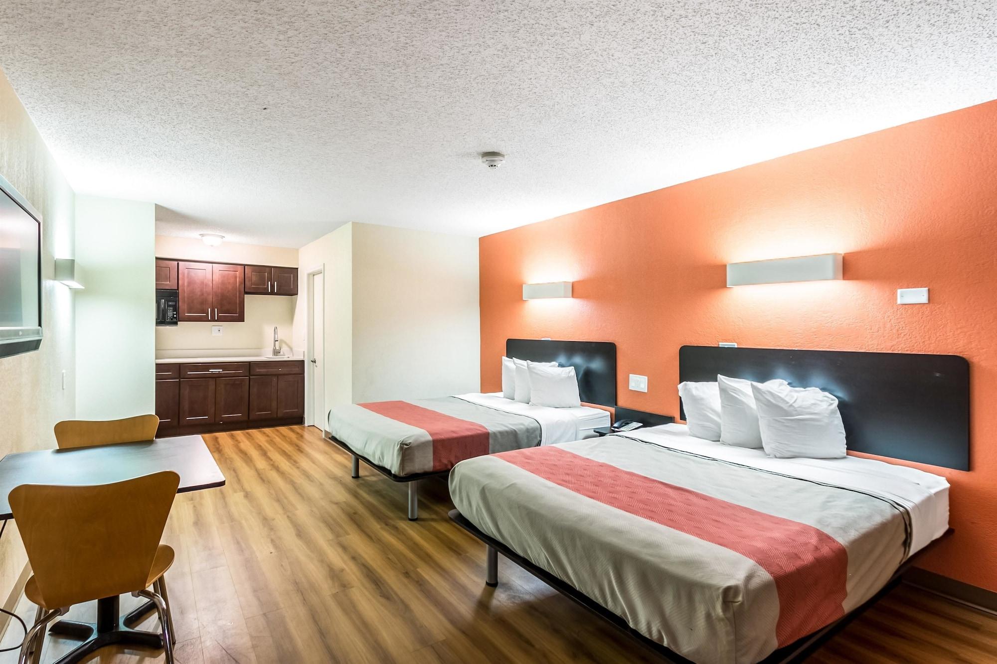 Motel 6 Нью-Брансуик Экстерьер фото
