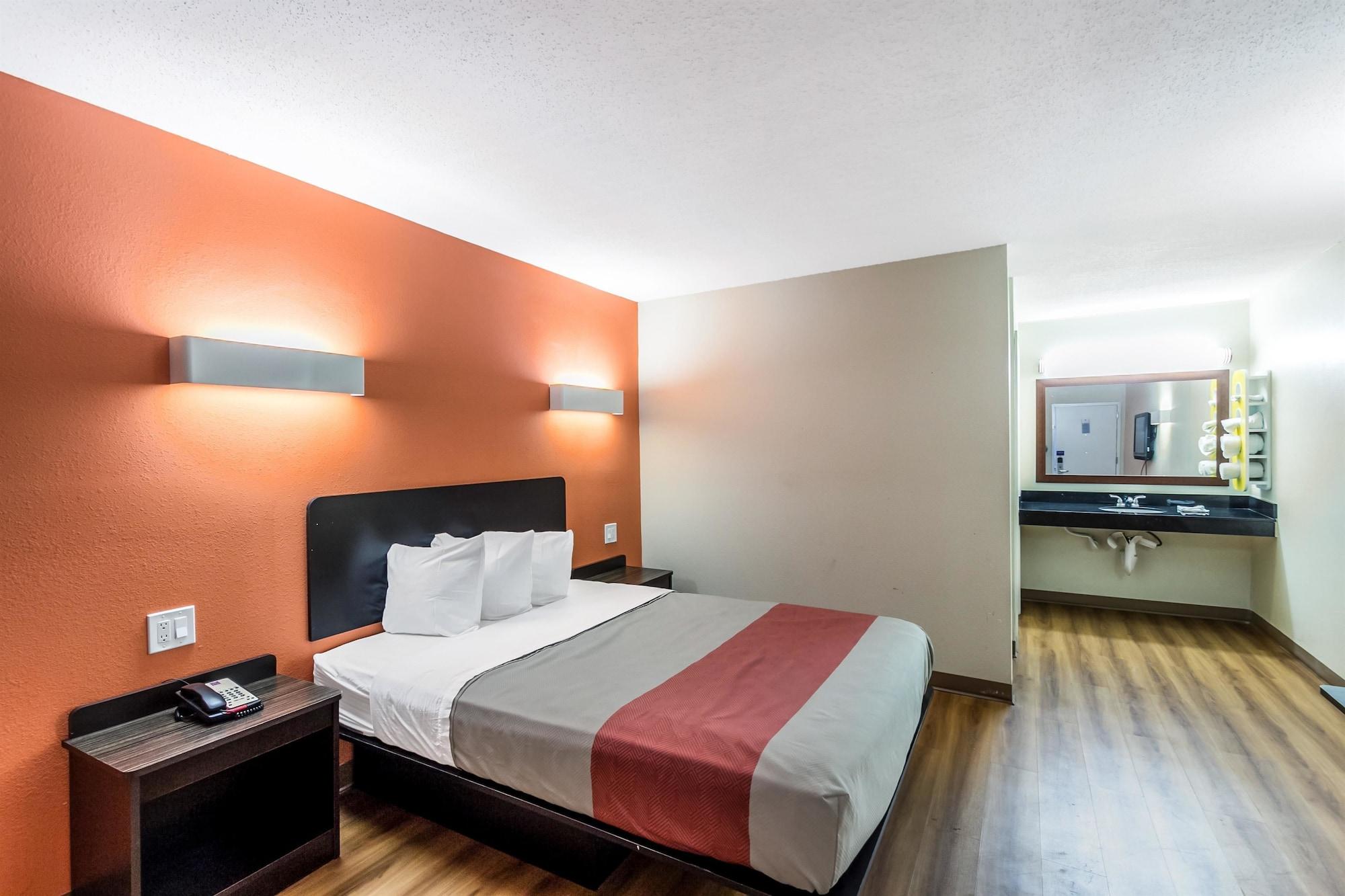 Motel 6 Нью-Брансуик Экстерьер фото